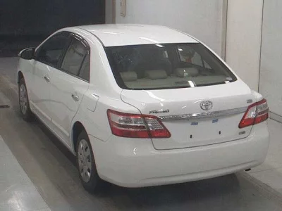 TOYOTA PREMIO