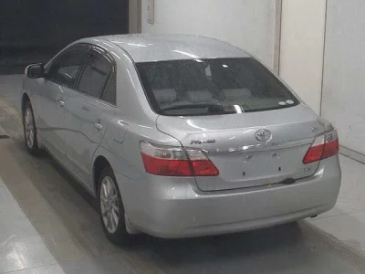 TOYOTA PREMIO