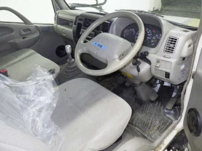 TOYOTA DYNA