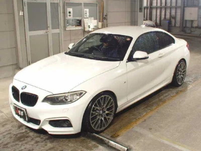 BMW 2 SERIES
