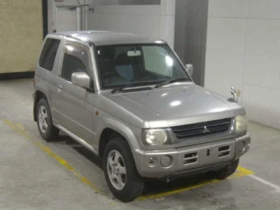 MITSUBISHI PAJERO MINI