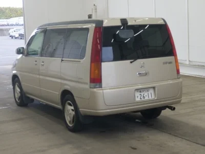 HONDA STEP WAGON 2