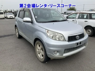 TOYOTA RUSH