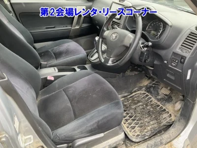 TOYOTA RUSH