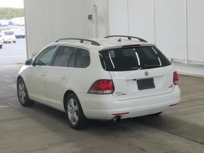 VOLKSWAGEN GOLF VARIANT