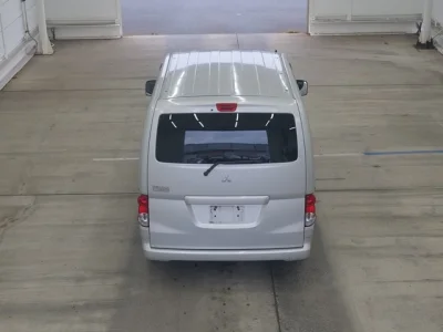 MITSUBISHI DELICA D3