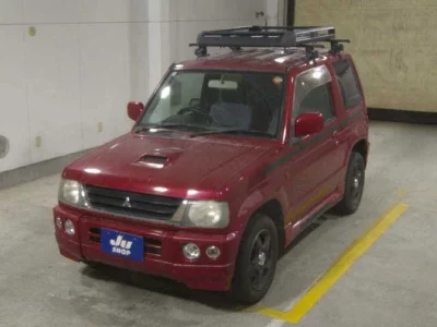 MITSUBISHI PAJERO MINI