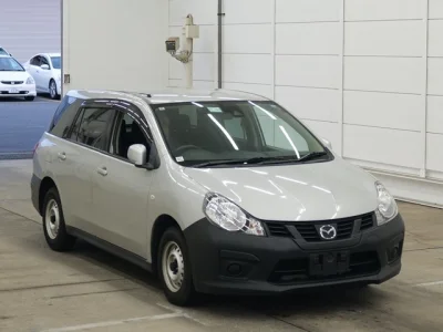 MAZDA FAMILIA