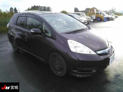HONDA FIT SHUTTLE
