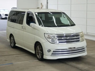 Статистика аукционов Nissan Elgrand