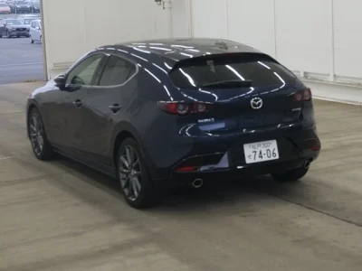 MAZDA MAZDA3 FASTBACK