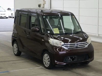 NISSAN DAYZ ROOX