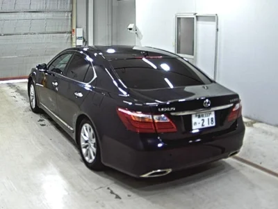 LEXUS LS