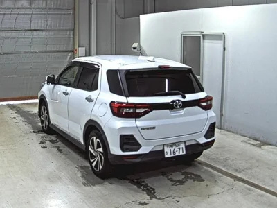 TOYOTA RAIZE