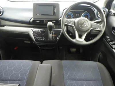 MITSUBISHI EK X