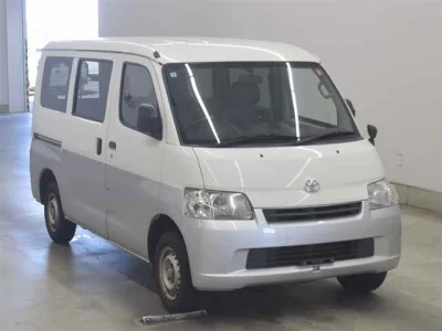 TOYOTA TOWN ACE VAN