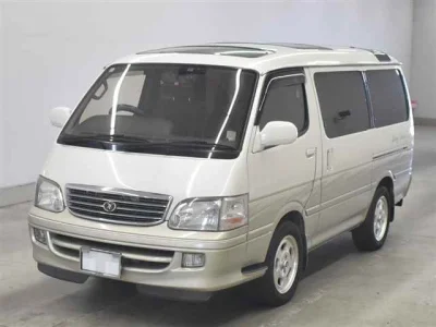 TOYOTA HIACE