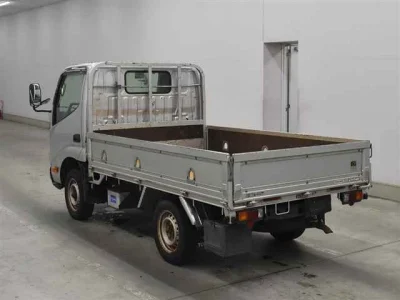 TOYOTA DYNA