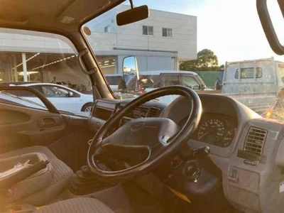 TOYOTA DYNA