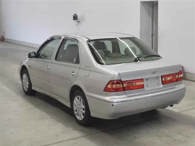 TOYOTA VISTA