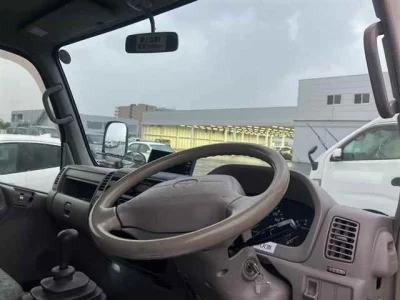 TOYOTA DYNA