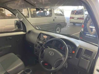 TOYOTA LITE ACE VAN