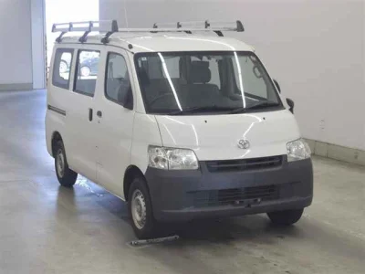 TOYOTA LITE ACE VAN