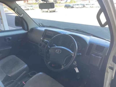TOYOTA LITE ACE VAN