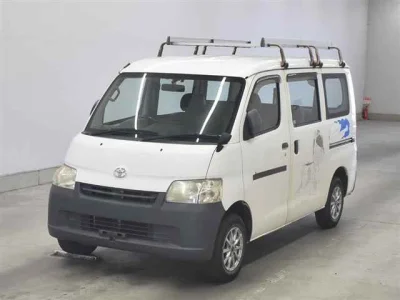 TOYOTA LITE ACE VAN