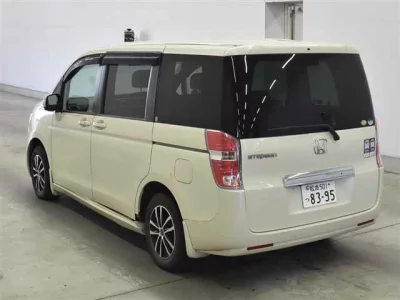 HONDA STEP WAGON 2