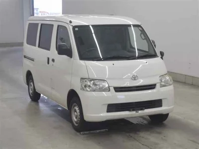 TOYOTA TOWN ACE VAN