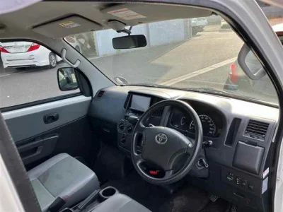 TOYOTA TOWN ACE VAN
