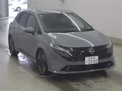 NISSAN AURA