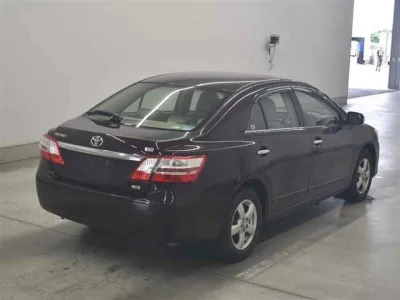 TOYOTA PREMIO