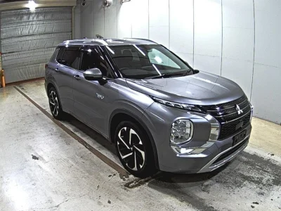 MITSUBISHI OUTLANDER PHEV