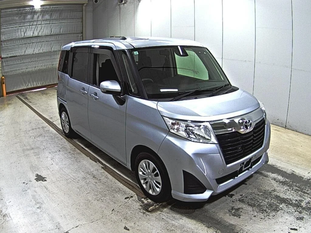 Toyota Roomy 2017