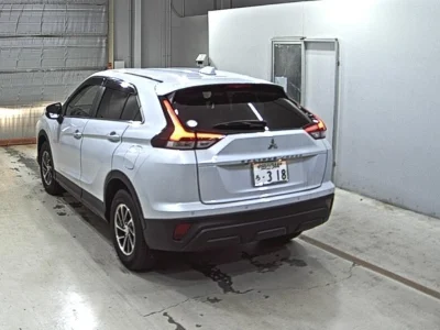 MITSUBISHI ECLIPSE CROSS 2