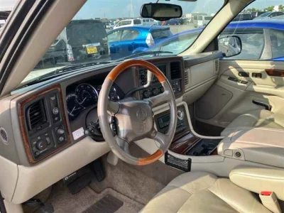 CADILLAC ESCALADE