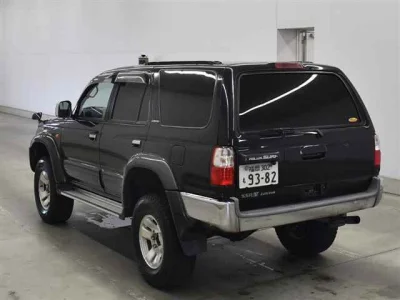 TOYOTA HILUX SURF