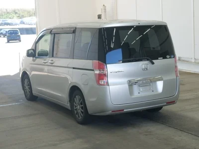 HONDA STEP WAGON 2