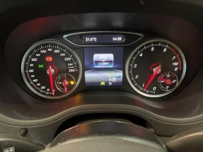 MERCEDES BENZ B CLASS 4