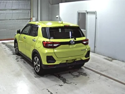 DAIHATSU ROCKY