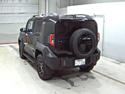 TOYOTA LAND CRUISER FJ