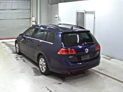 VOLKSWAGEN GOLF VARIANT