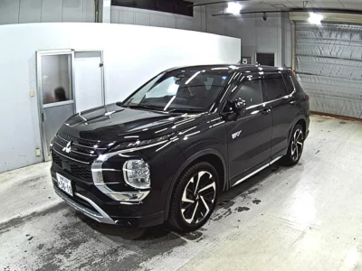 MITSUBISHI OUTLANDER PHEV