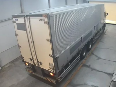 NISSAN UD
