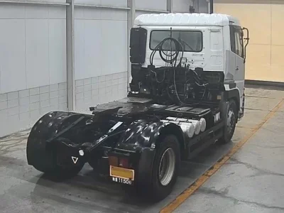 NISSAN UD