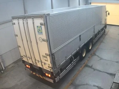 MITSUBISHI FUSO