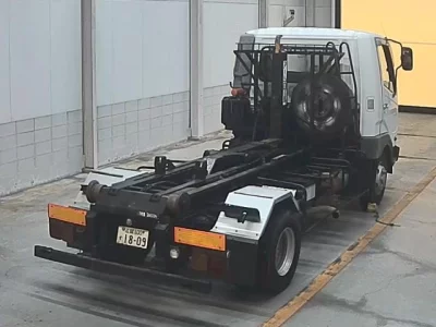 MITSUBISHI FUSO FIGHTER