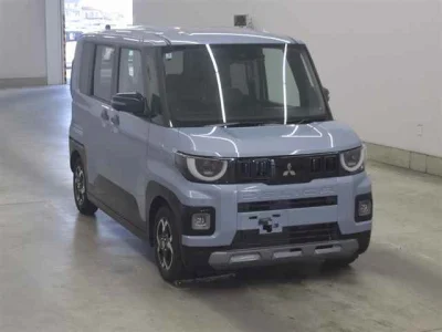 Mitsubishi Delica Mini